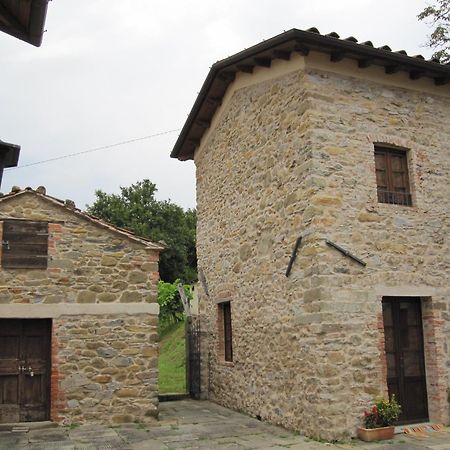 Vila Agriturismo I Chiosi Comano  Pokoj fotografie