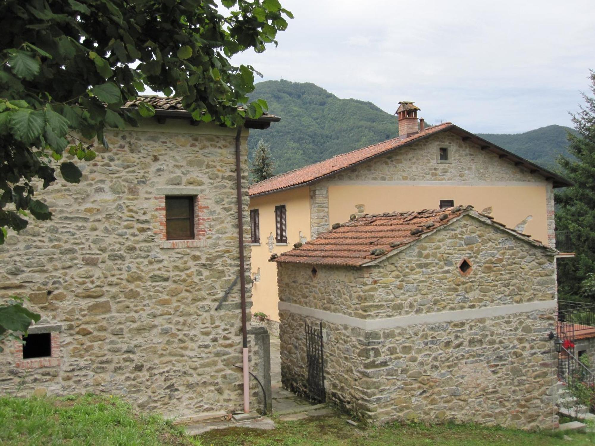 Vila Agriturismo I Chiosi Comano  Pokoj fotografie